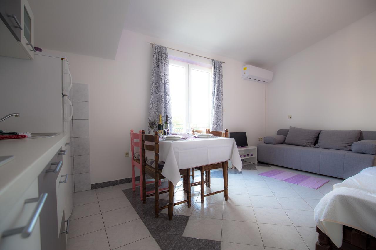 Apartment Family Vodice Exterior photo